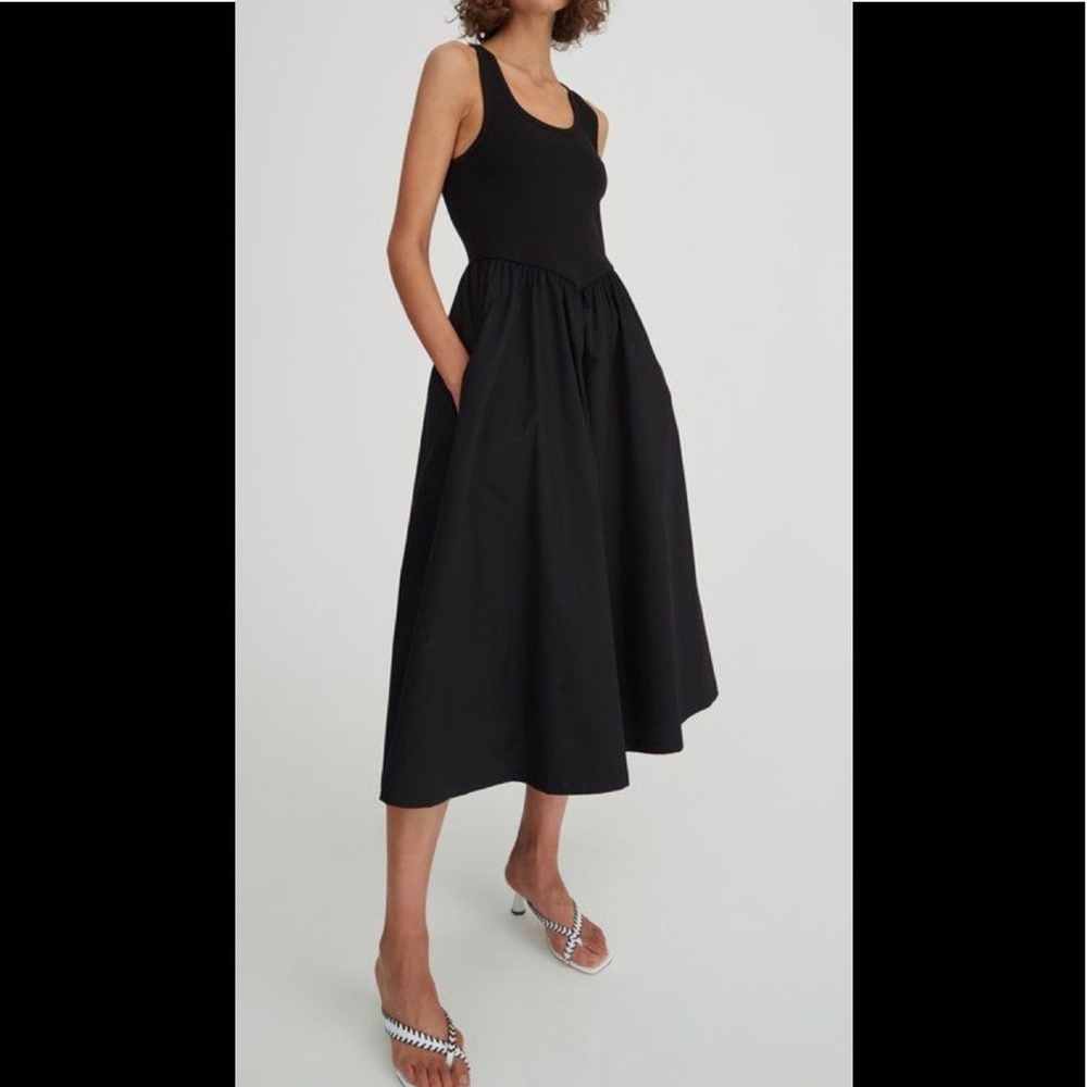 Tank fit & flare Mddi Dress